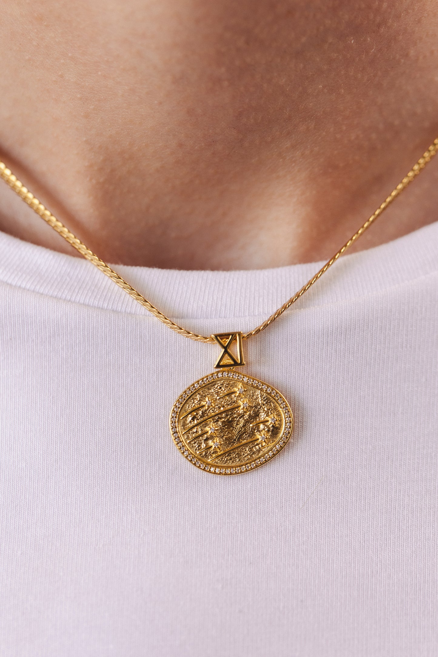 Connecting Energy Star Pendant